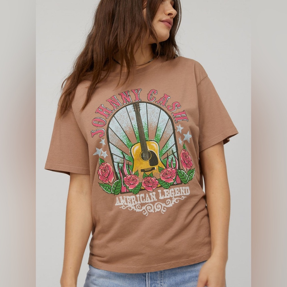 Daydreamer Brown Tee with Colorful Graphic